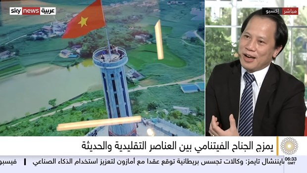Phó Đại diện Việt Nam tại EXPO 2020, ông Trần Nhất Hoàng trả lời phỏng vấn Sky News Arabia, một trong những kênh truyền hình có tỷ lệ người xem cao nhất khu vực Trung Đông.