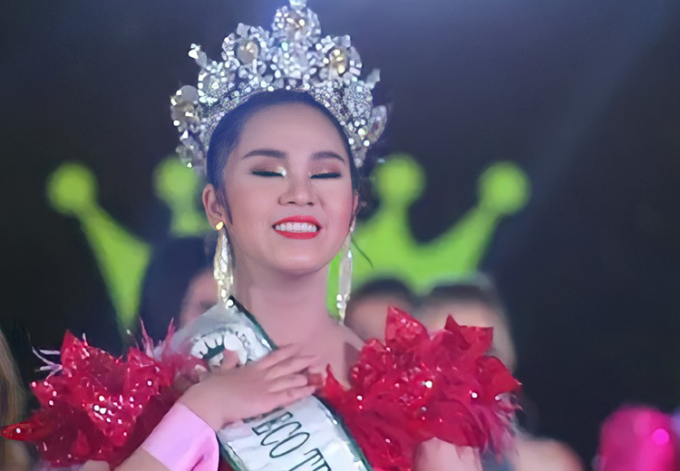Thí sinh Vũ Huyền Diệu đăng quang "Miss Eco Teen International". Ảnh: Miss Eco